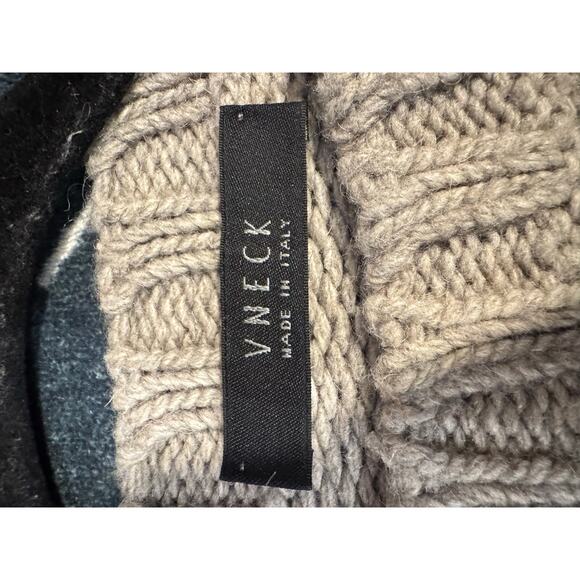 VNeck Italy Wool Blend Cable Knit Sweater Beige Chunky Pullover Size 50 Large - Picture 4 of 6